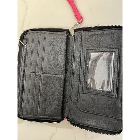 Betsey Johnson Hot Pink SKULLS Wallet Wrislet All Around Zipper - Picture 5 of 5